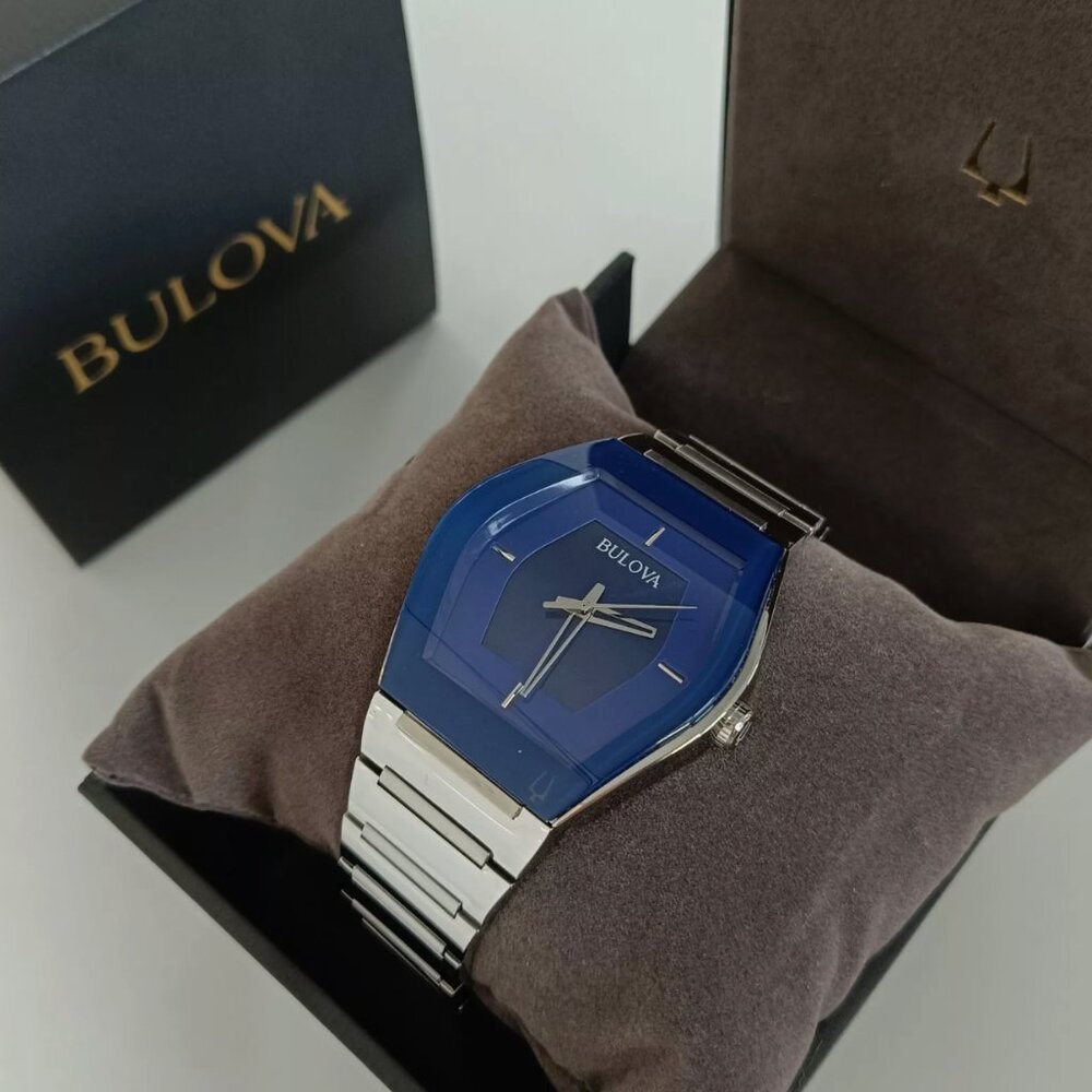 Mens Bulova 40mm Blue Ocean Watch